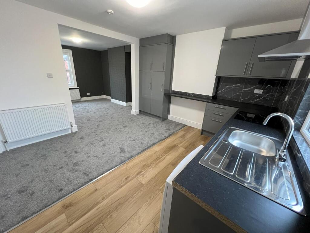 2 bed 1st Floor Flat for rent in Swindon. From Ridgeway Estate Agents - Swindon