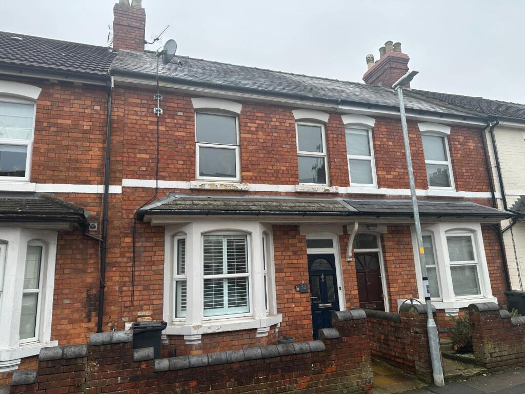 3 bed Mid Terraced House for rent in Swindon. From Ridgeway Estate Agents - Swindon