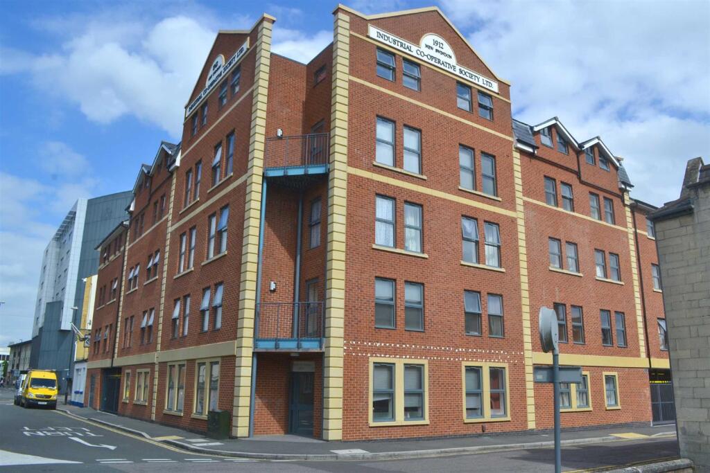2 bed 1st Floor Flat for rent in Swindon. From Ridgeway Estate Agents - Swindon