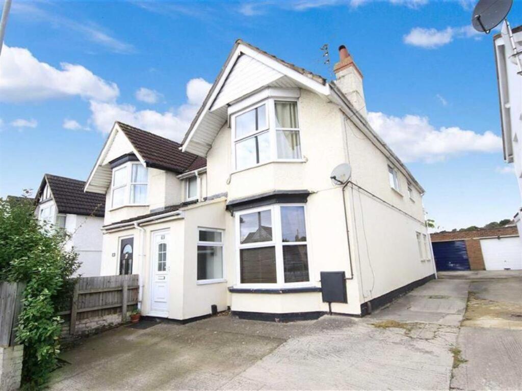 1 bed House Share for rent in Swindon. From Ridgeway Estate Agents - Swindon