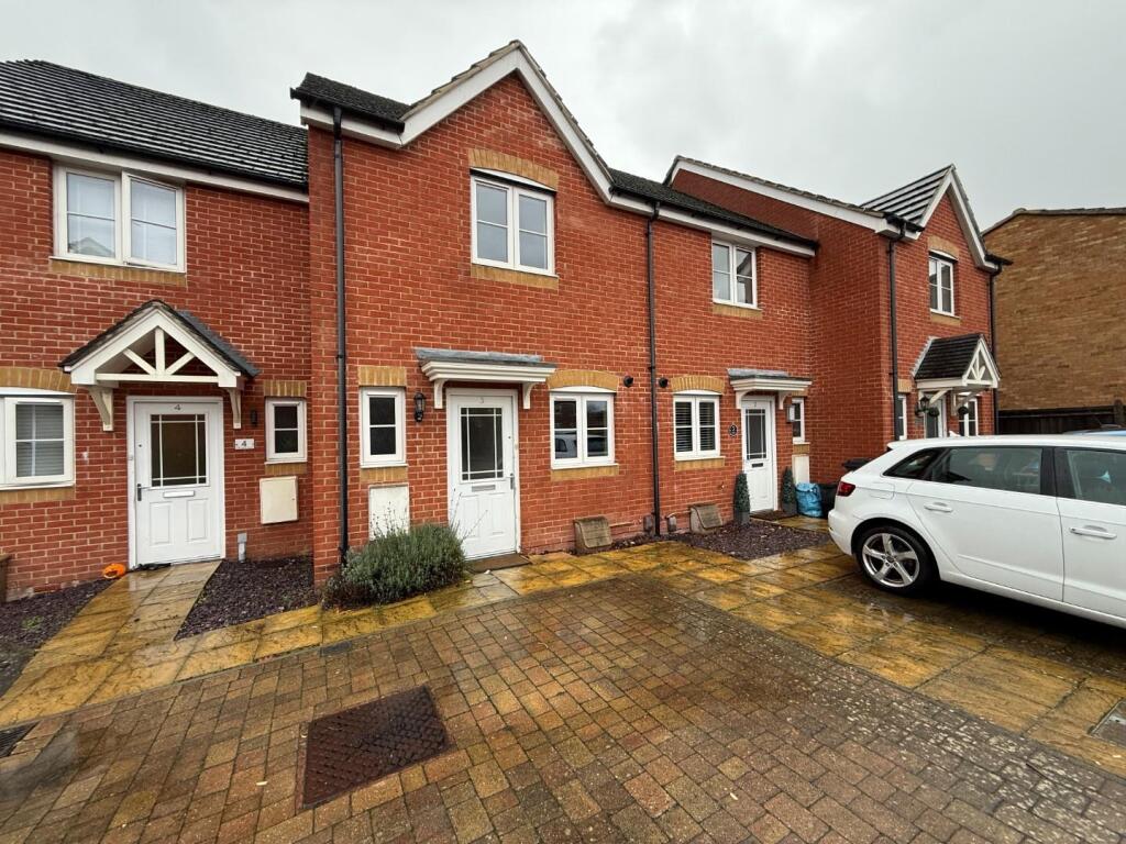2 bed Mid Terraced House for rent in Swindon. From Ridgeway Estate Agents - Swindon