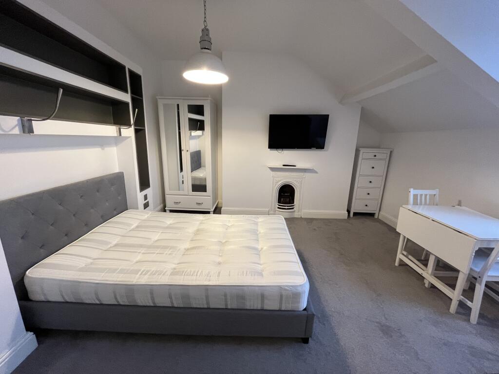 0 bed Studio for rent in Leeds. From Samara Lettings - Leeds