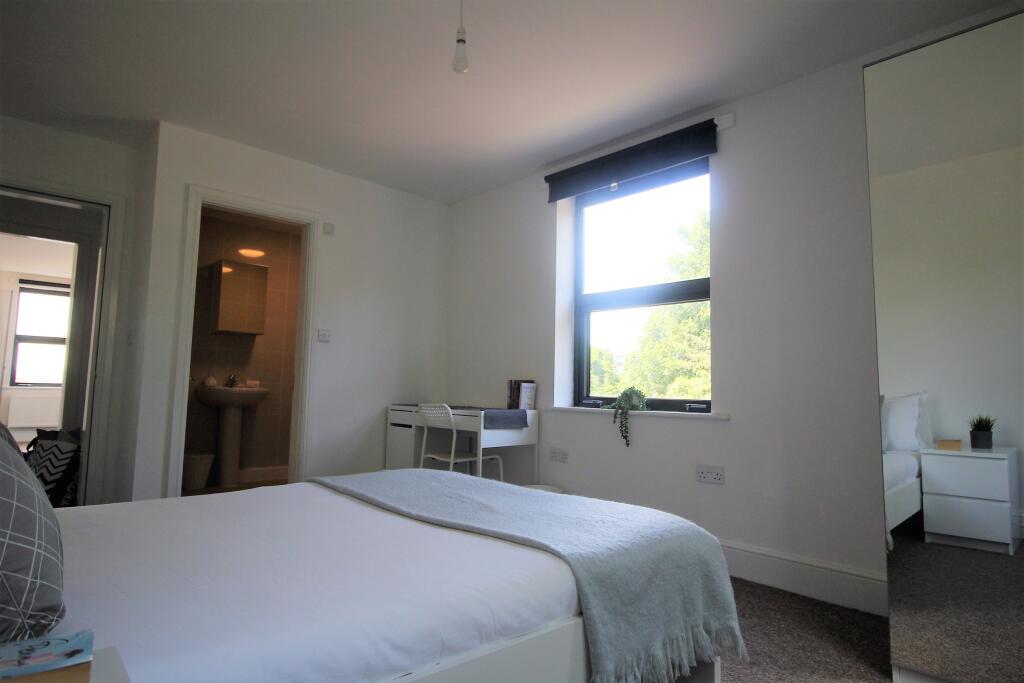 2 bed 1st Floor Flat for rent in Leeds. From Samara Lettings - Leeds