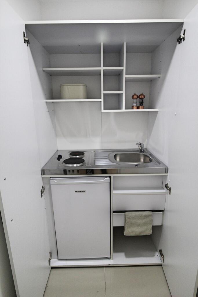 3 bed 1st Floor Flat for rent in Leeds. From Samara Lettings - Leeds