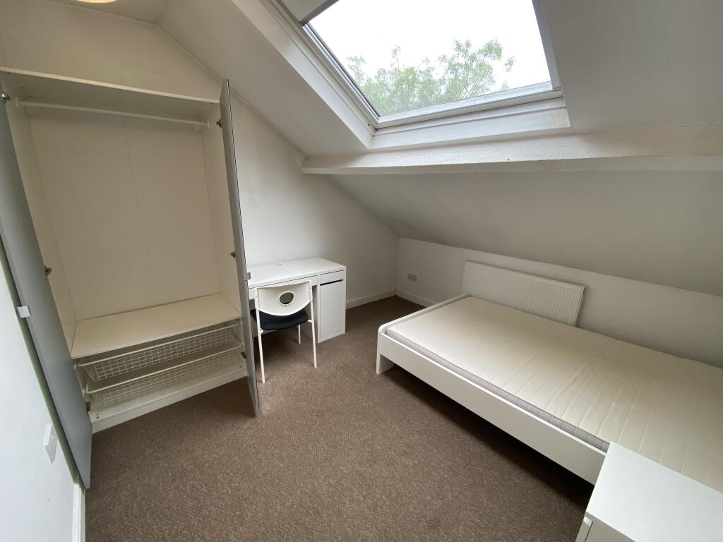 5 bed 1st Floor Flat for rent in Leeds. From Samara Lettings - Leeds 5 bed 1st Floor Flat for rent in Leeds. From Samara Lettings - Leeds