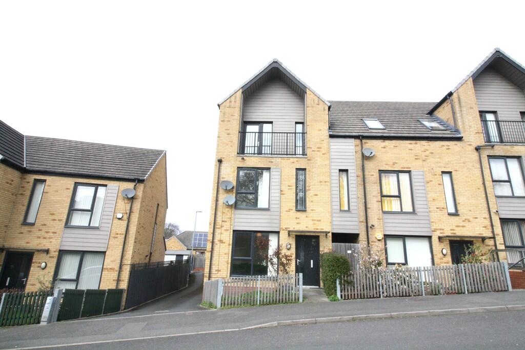 4 bed Town House for rent in Sheffield. From Sheffield City Living - Sheffield