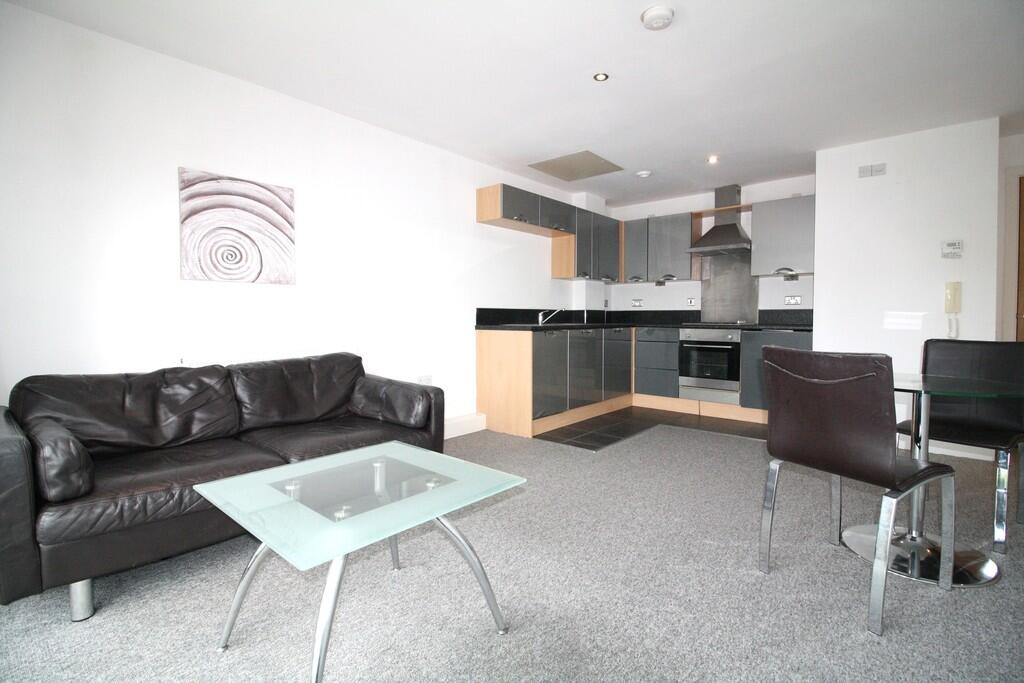 1 bed Apartment for rent in Long Line. From Sheffield City Living - Sheffield