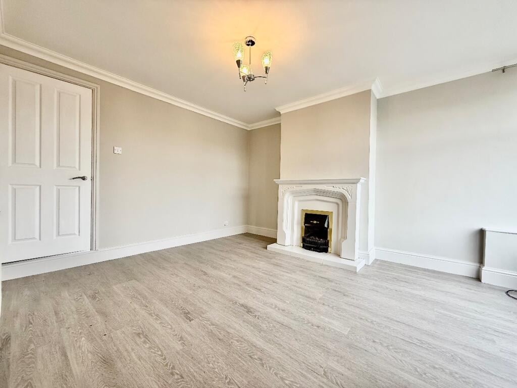 3 bed Mid Terraced House for rent in Dungworth. From Shefflets - Sheffield