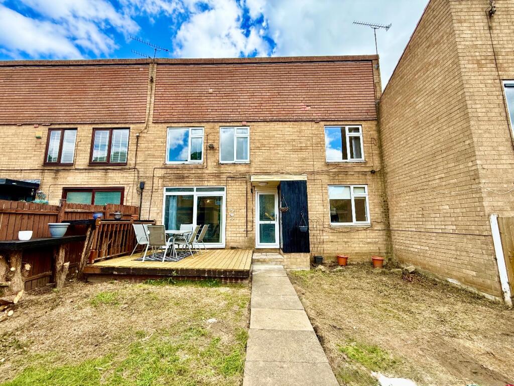3 bed Mid Terraced House for rent in Eckington. From Shefflets - Sheffield