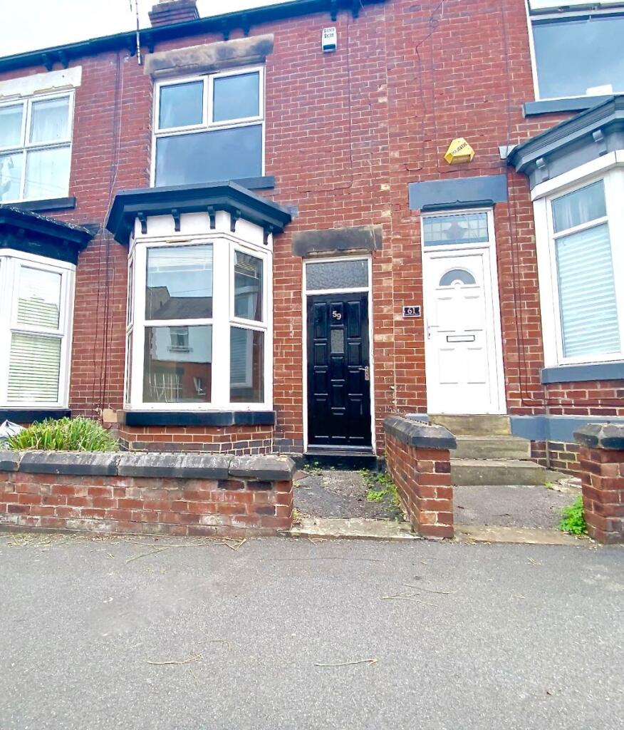 3 bed Mid Terraced House for rent in Long Line. From Shefflets - Sheffield 3 bed Mid Terraced House for rent in Long Line. From Shefflets - Sheffield