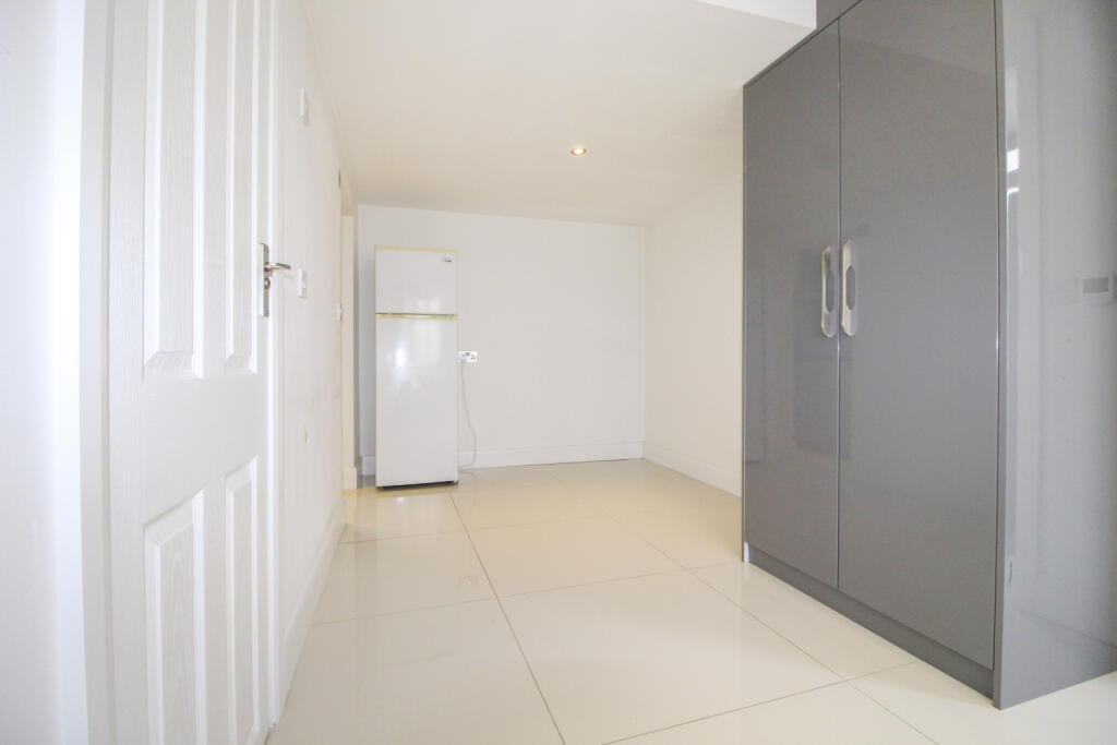 0 bed Studio for rent in Kenton. From Sonia Estates - Harrow