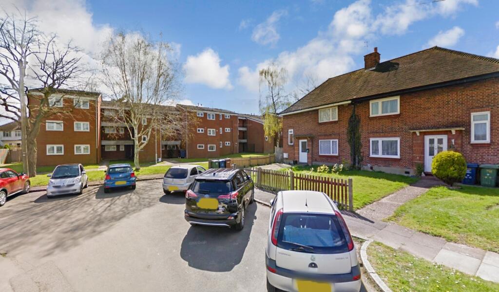 1 bed 1st Floor Flat for rent in Stanmore. From Sonia Estates - Harrow