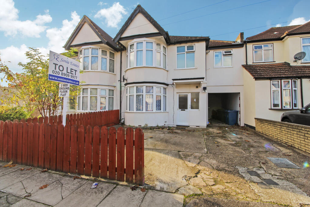 1 bed 1st Floor Flat for rent in Kenton. From Sonia Estates - Harrow