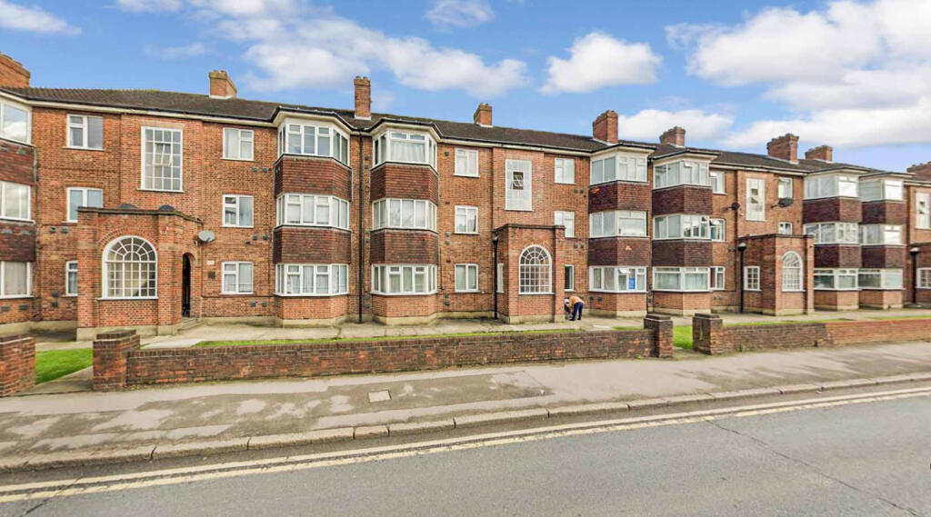 2 bed 1st Floor Flat for rent in Harrow. From Sonia Estates - Harrow 2 bed 1st Floor Flat for rent in Harrow. From Sonia Estates - Harrow