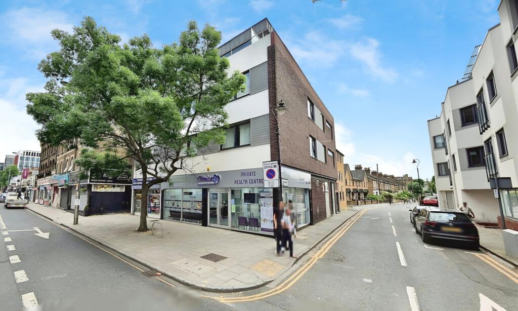2 bed 1st Floor Flat for rent in London. From Sonia Estates - Harrow
