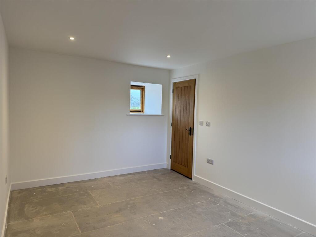 3 bed Detached for rent in Taunton. From Stags - Wellington 3 bed Detached for rent in Taunton. From Stags - Wellington