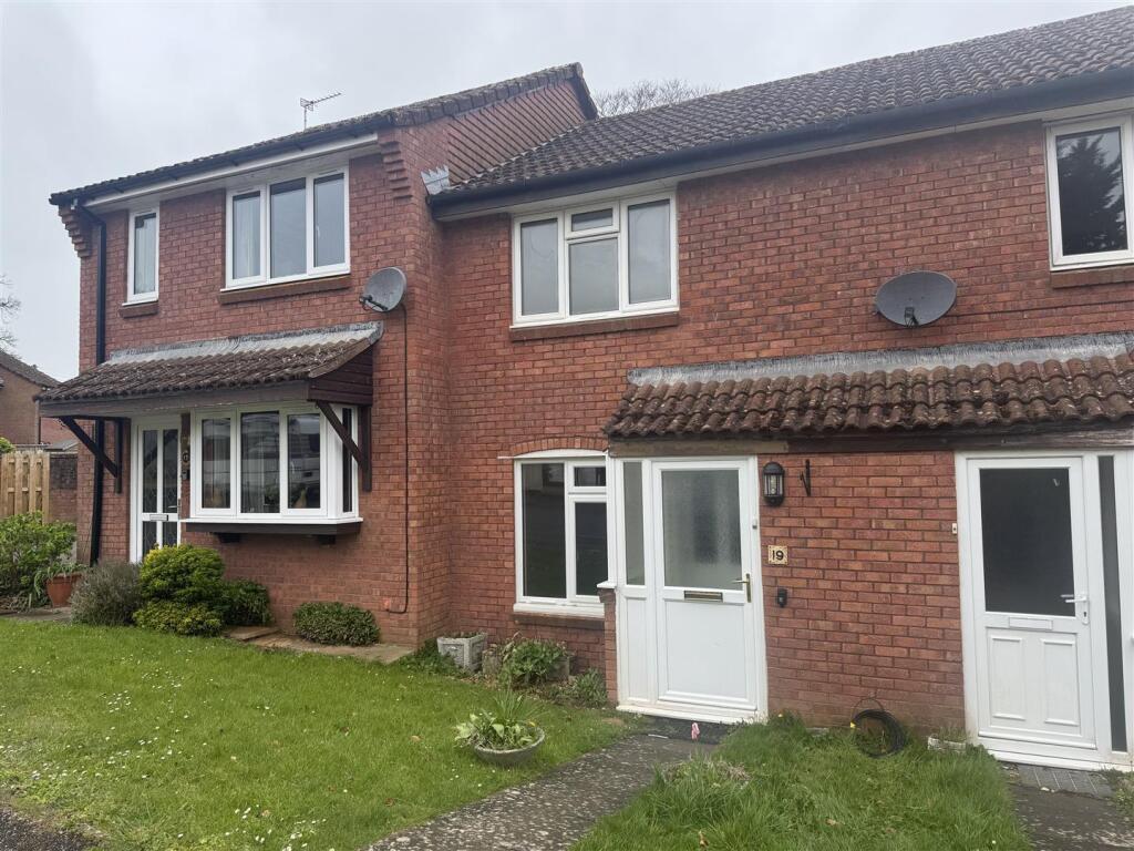 2 bed Mid Terraced House for rent in Wellington. From Stags - Wellington