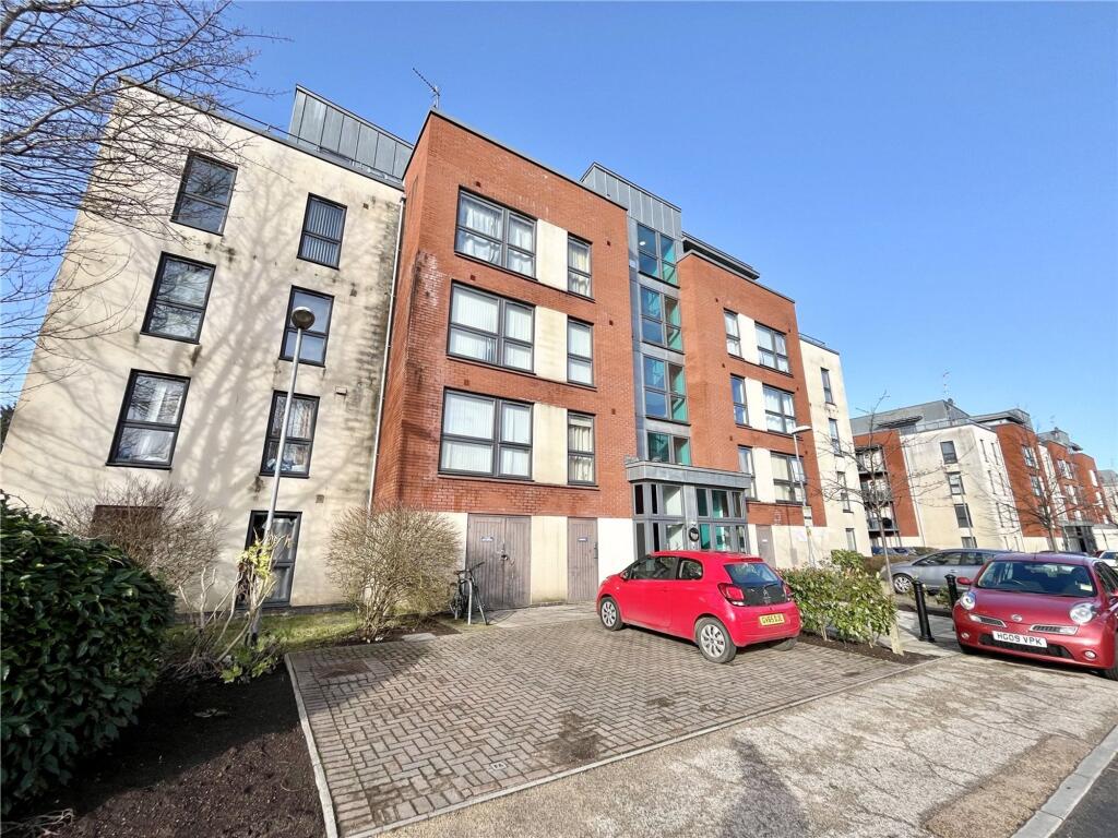 2 bed Apartment for rent in Bower Ashton. From The Bristol Residential Letting Co - Southville