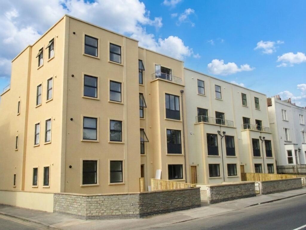 2 bed 1st Floor Flat for rent in Ashton Vale. From The Bristol Residential Letting Co - Southville 2 bed 1st Floor Flat for rent in Ashton Vale. From The Bristol Residential Letting Co - Southville