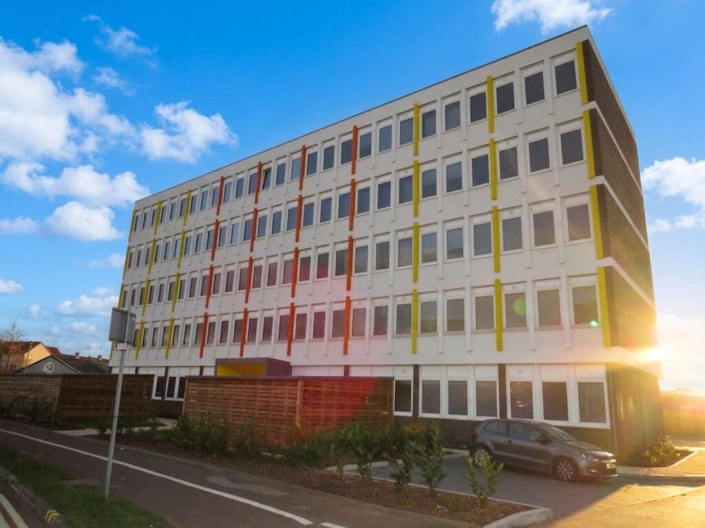 1 bed 1st Floor Flat for rent in Keynsham. From The Bristol Residential Letting Co - Southville 1 bed 1st Floor Flat for rent in Keynsham. From The Bristol Residential Letting Co - Southville