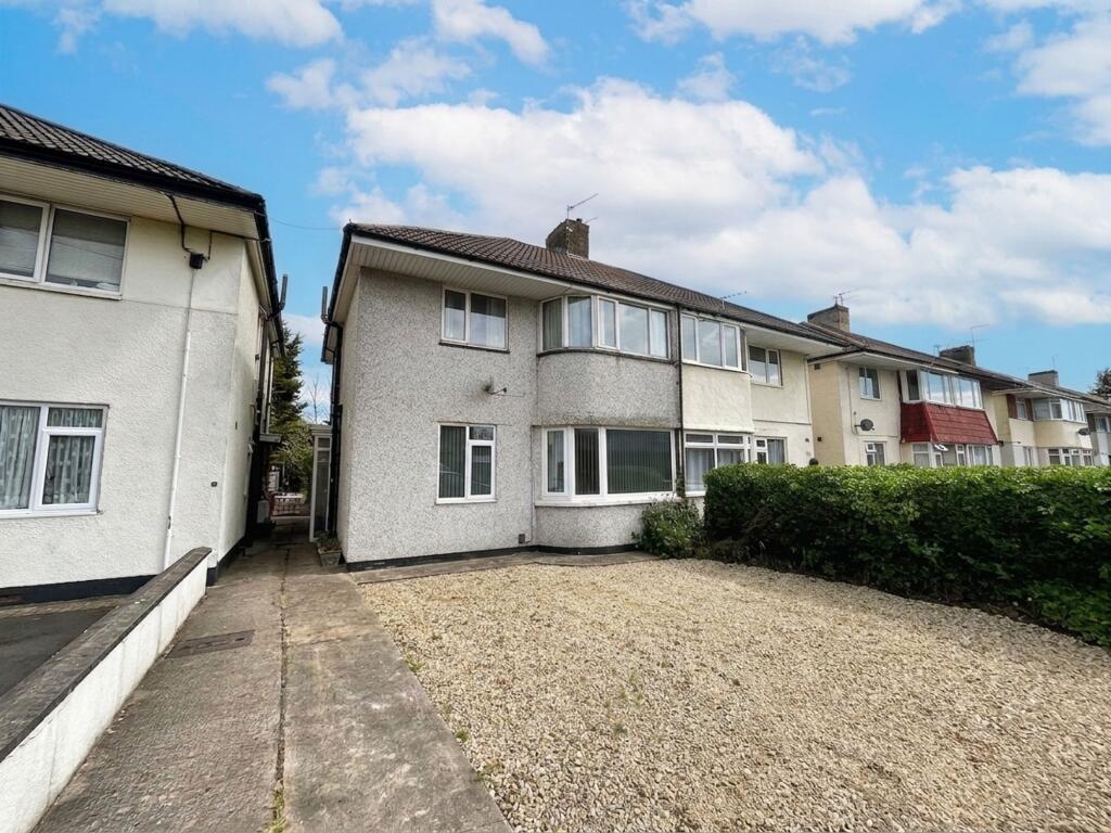 2 bed 1st Floor Flat for rent in Queen Charlton. From The Bristol Residential Letting Co - Southville