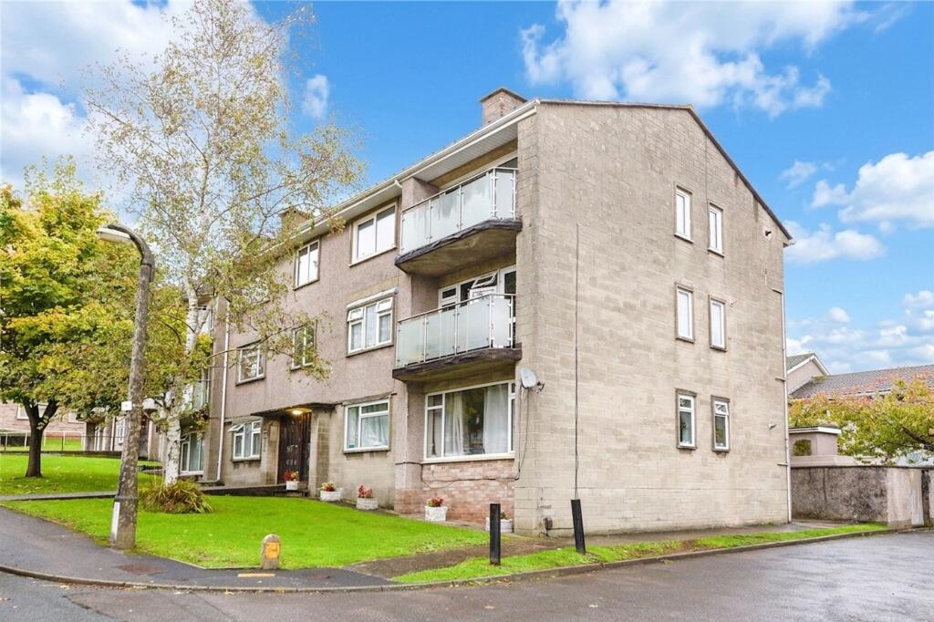 2 bed 1st Floor Flat for rent in Long Ashton. From The Bristol Residential Letting Co - Southville 2 bed 1st Floor Flat for rent in Long Ashton. From The Bristol Residential Letting Co - Southville