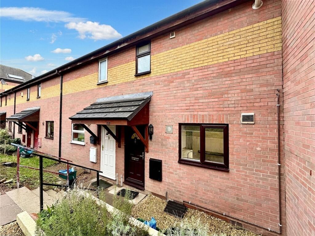 1 bed Mid Terraced House for rent in Bristol. From The Bristol Residential Letting Co - Southville