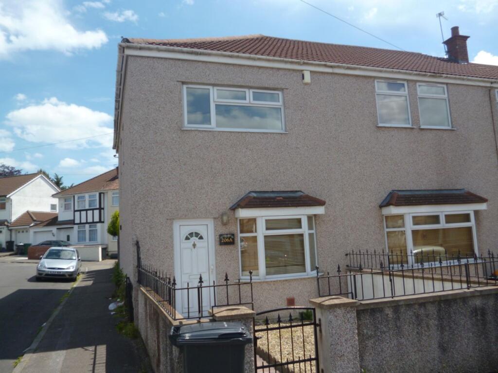 2 bed End of Terrace for rent in Whiteway. From The Bristol Residential Letting Co - Southville