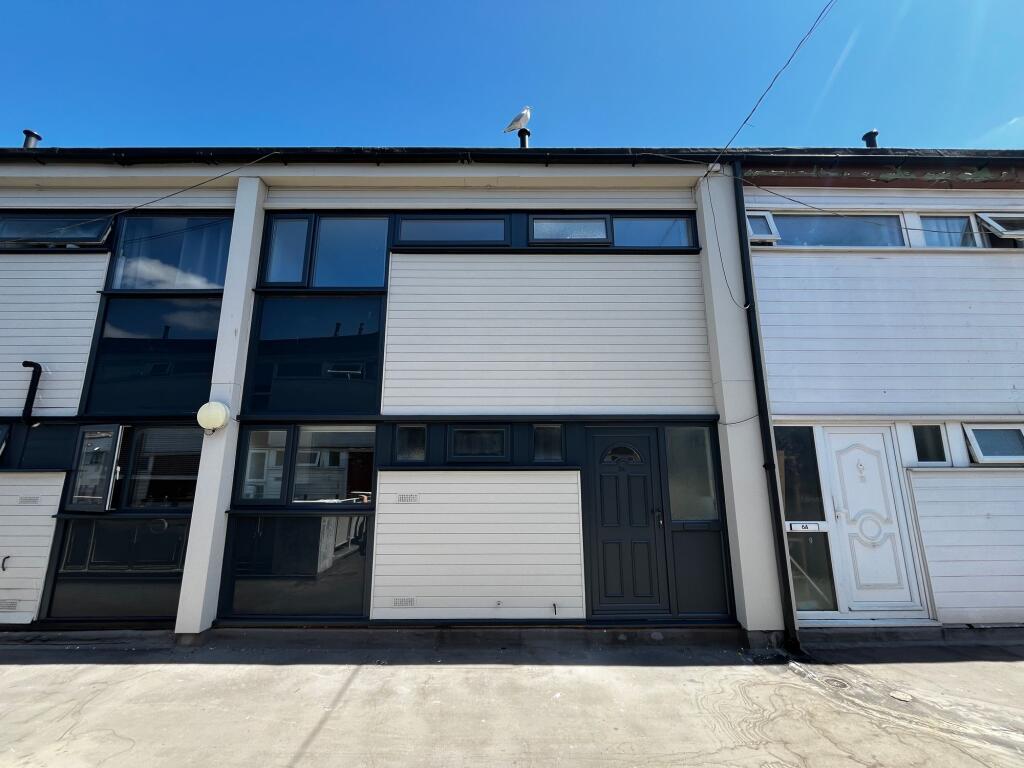 3 bed Annexe for rent in Ashton Vale. From The Bristol Residential Letting Co - Southville 3 bed Annexe for rent in Ashton Vale. From The Bristol Residential Letting Co - Southville