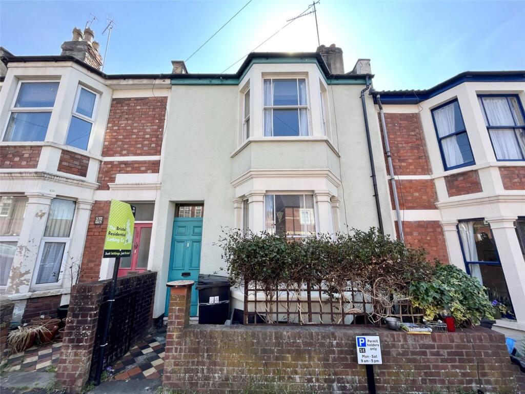 4 bed Mid Terraced House for rent in Bower Ashton. From The Bristol Residential Letting Co - Southville 4 bed Mid Terraced House for rent in Bower Ashton. From The Bristol Residential Letting Co - Southville