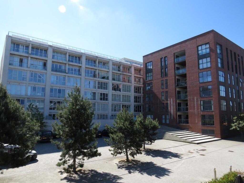 1 bed Apartment for rent in Ashton Vale. From The Bristol Residential Letting Co - Southville 1 bed Apartment for rent in Ashton Vale. From The Bristol Residential Letting Co - Southville