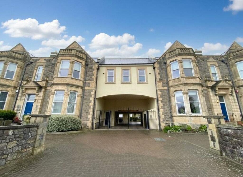2 bed 1st Floor Flat for rent in Weston-Super-Mare. From The Bristol Residential Letting Co - Southville 2 bed 1st Floor Flat for rent in Weston-Super-Mare. From The Bristol Residential Letting Co - Southville