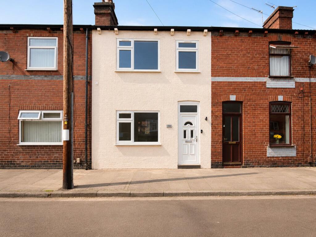3 bed Mid Terraced House for rent in Castleford. From Tudor Sales & Lettings - Garforth