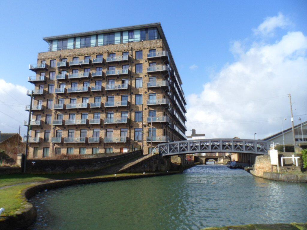 1 bed Apartment for rent in Brighouse. From Tudor Sales & Lettings - Garforth
