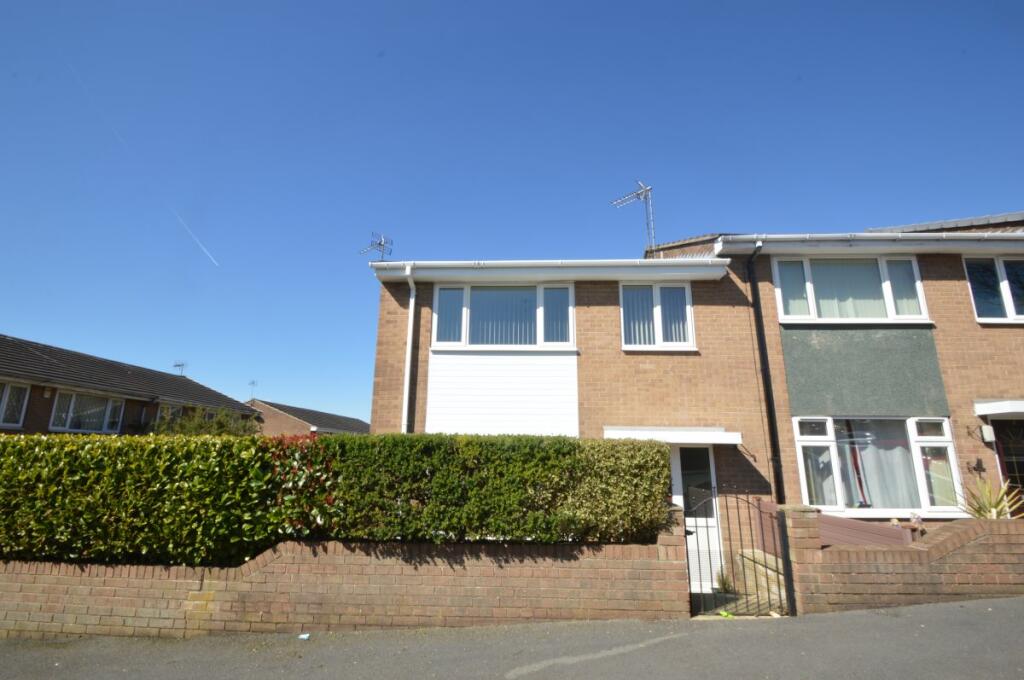 2 bed Mid Terraced House for rent in Pontefract. From Tudor Sales & Lettings - Garforth