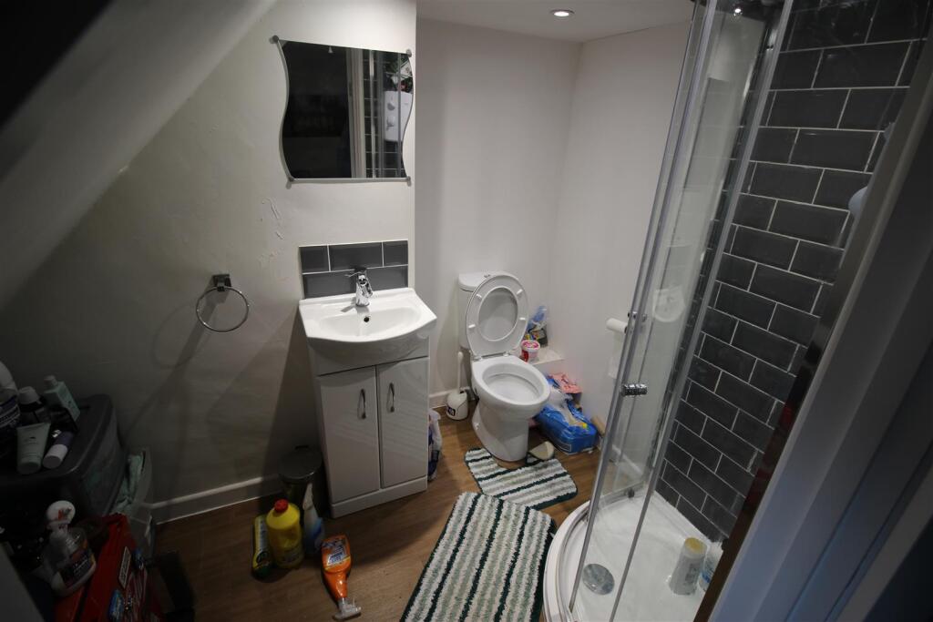 1 bed House Share for rent in Portsmouth. From Tully & Co - Southsea 1 bed House Share for rent in Portsmouth. From Tully & Co - Southsea