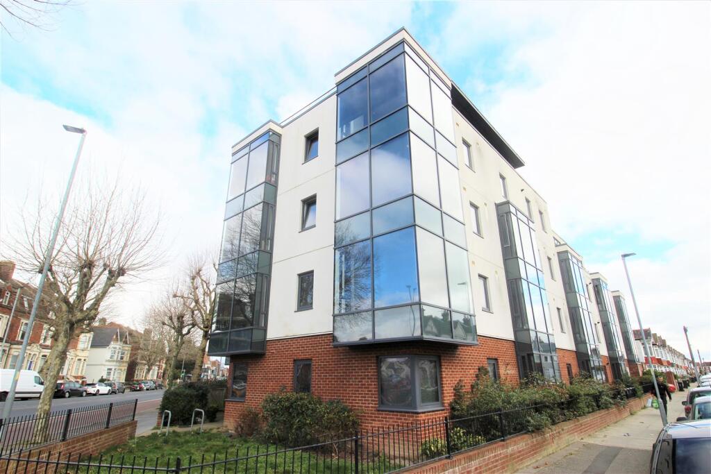 1 bed 1st Floor Flat for rent in Portsmouth. From Tully & Co - Southsea