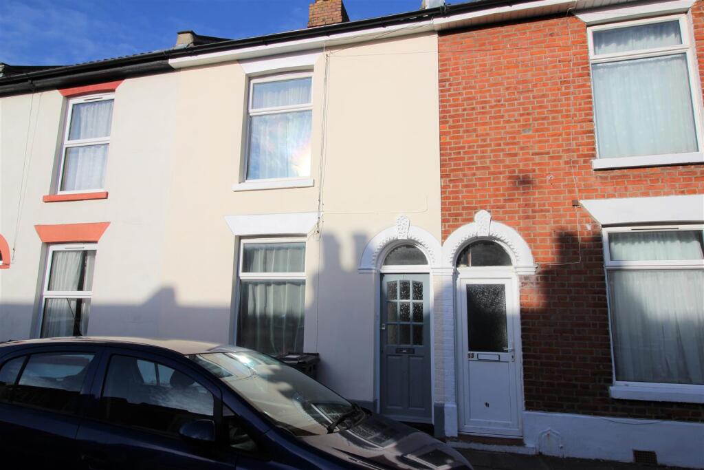 3 bed Private Halls for rent in Portsmouth. From Tully & Co - Southsea