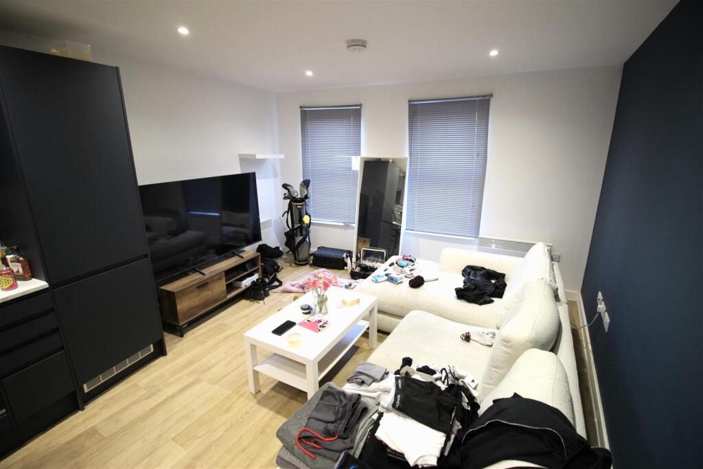 1 bed 1st Floor Flat for rent in . From Tully & Co - Southsea