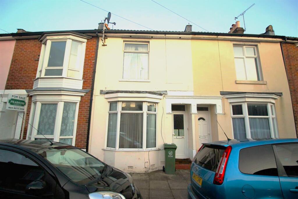 3 bed Mid Terraced House for rent in Portsmouth. From Tully & Co - Southsea