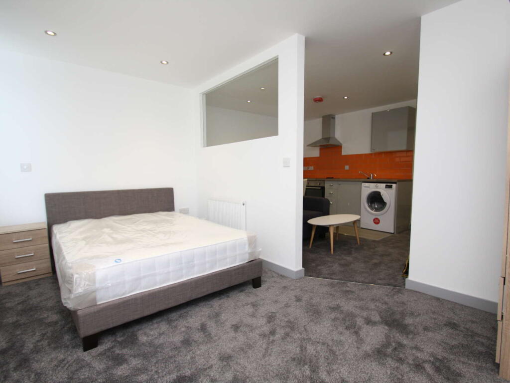 1 bed 1st Floor Flat for rent in Hull. From WATTS & CO - Leeds