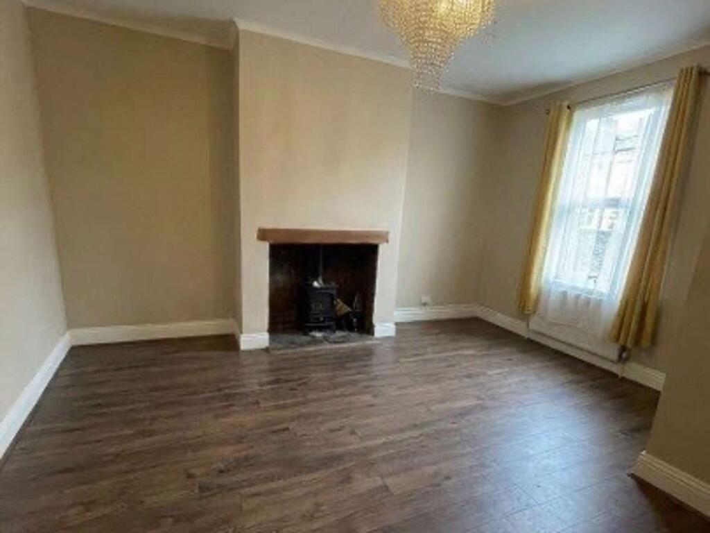 3 bed Mid Terraced House for rent in Morley. From WATTS & CO - Leeds