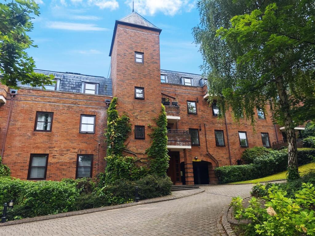 2 bed 1st Floor Flat for rent in Harrow. From Woodward Estate Agents - Harrow