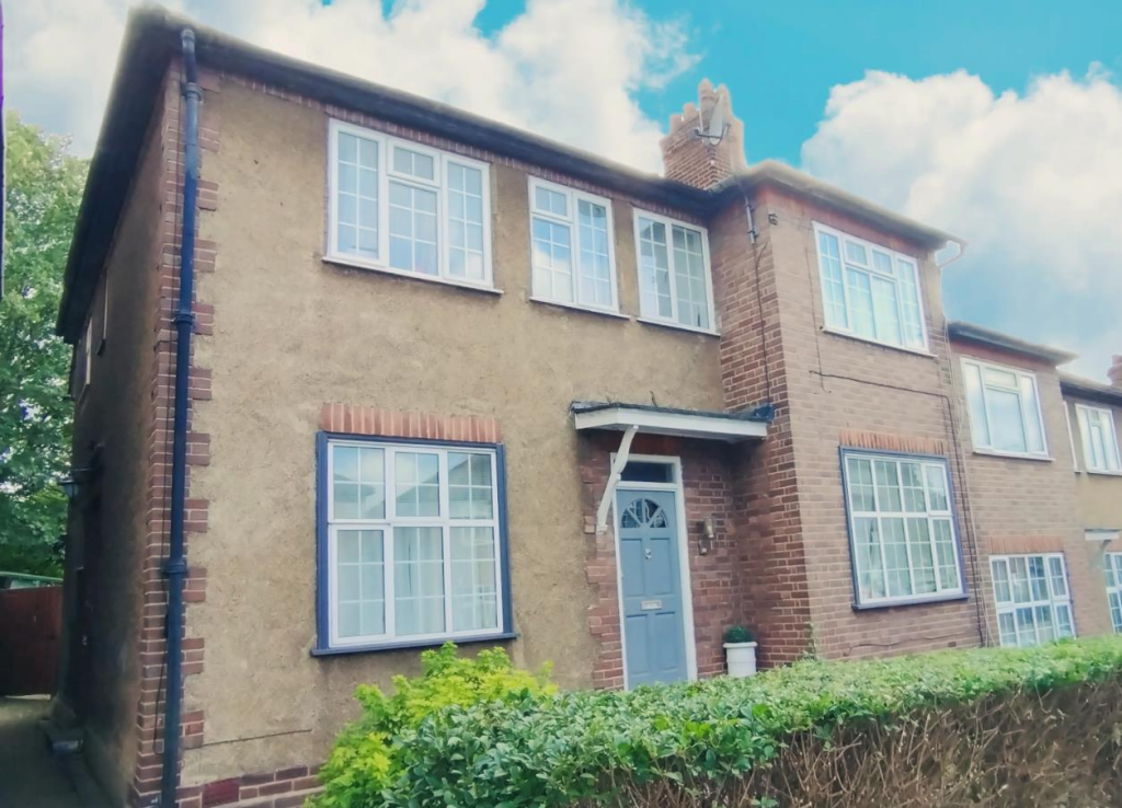 2 bed Annexe for rent in Harrow. From Woodward Estate Agents - Harrow