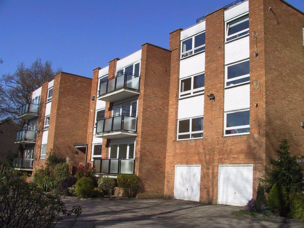 2 bed 1st Floor Flat for rent in Harrow. From Woodward Estate Agents - Harrow