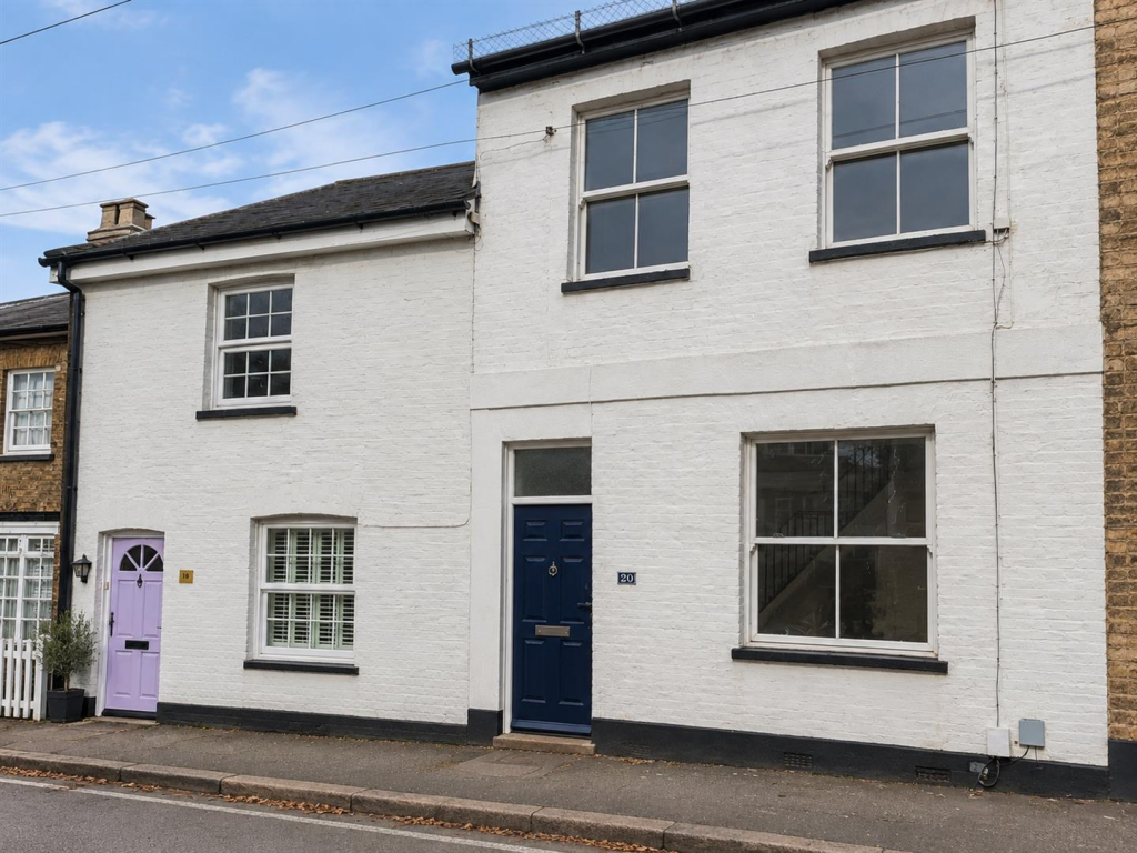 2 bed Detached for rent in Harrow. From Woodward Estate Agents - Harrow