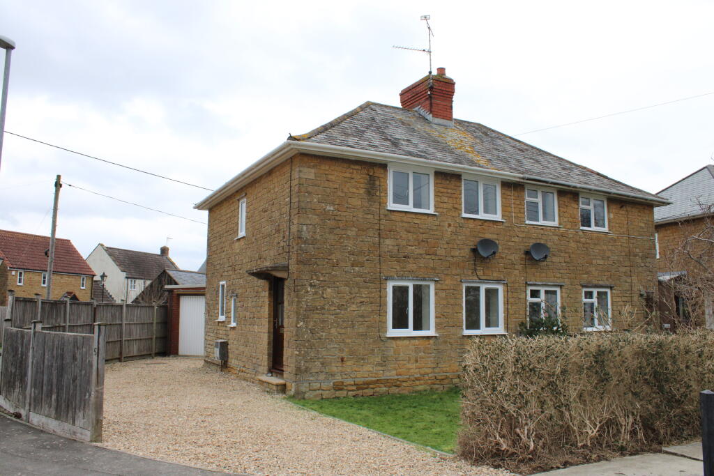2 bed Semi Detached for rent in Martock. From YeoLets - Yeovil