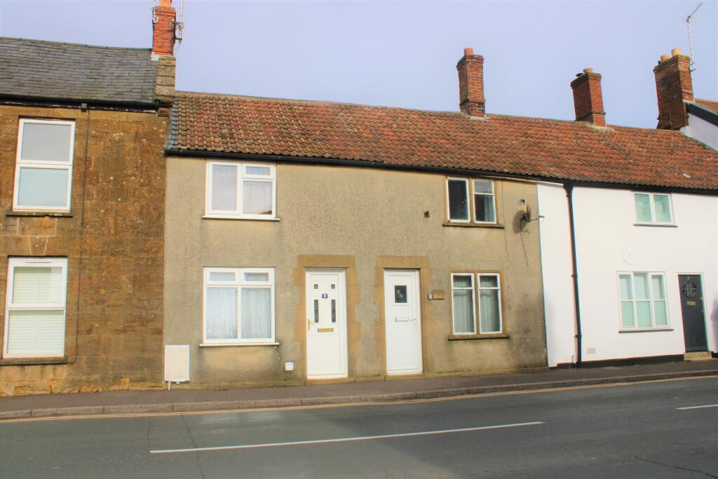 2 bed Mid Terraced House for rent in Ilminster. From YeoLets - Yeovil