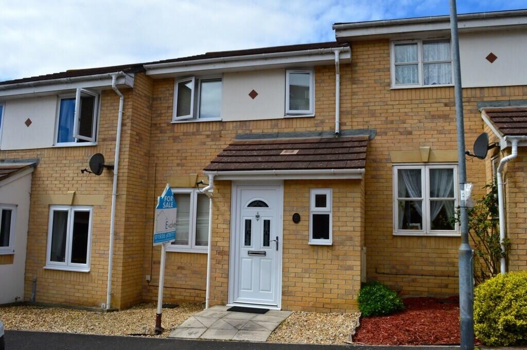 2 bed Mid Terraced House for rent in Yeovil Marsh. From YeoLets - Yeovil