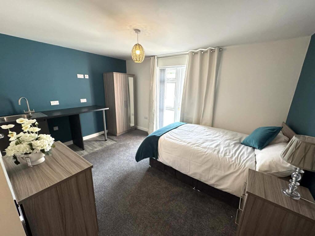 1 bed House Share for rent in Yeovil Marsh. From YeoLets - Yeovil 1 bed House Share for rent in Yeovil Marsh. From YeoLets - Yeovil